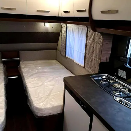 Camping Cozy Caravan In Erlengrund, Bad Hofgastein *