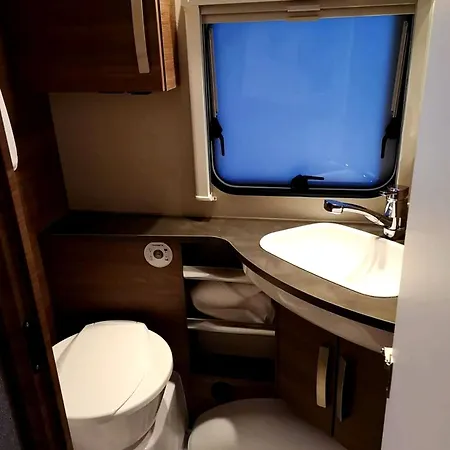 Camping Cozy Caravan In Erlengrund, Bad Hofgastein *