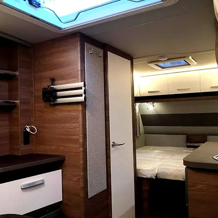 Cozy Caravan In Erlengrund, Bad Hofgastein