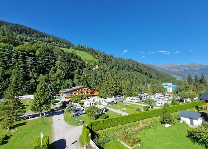 Cozy Caravan In Erlengrund, Bad Hofgastein Camping